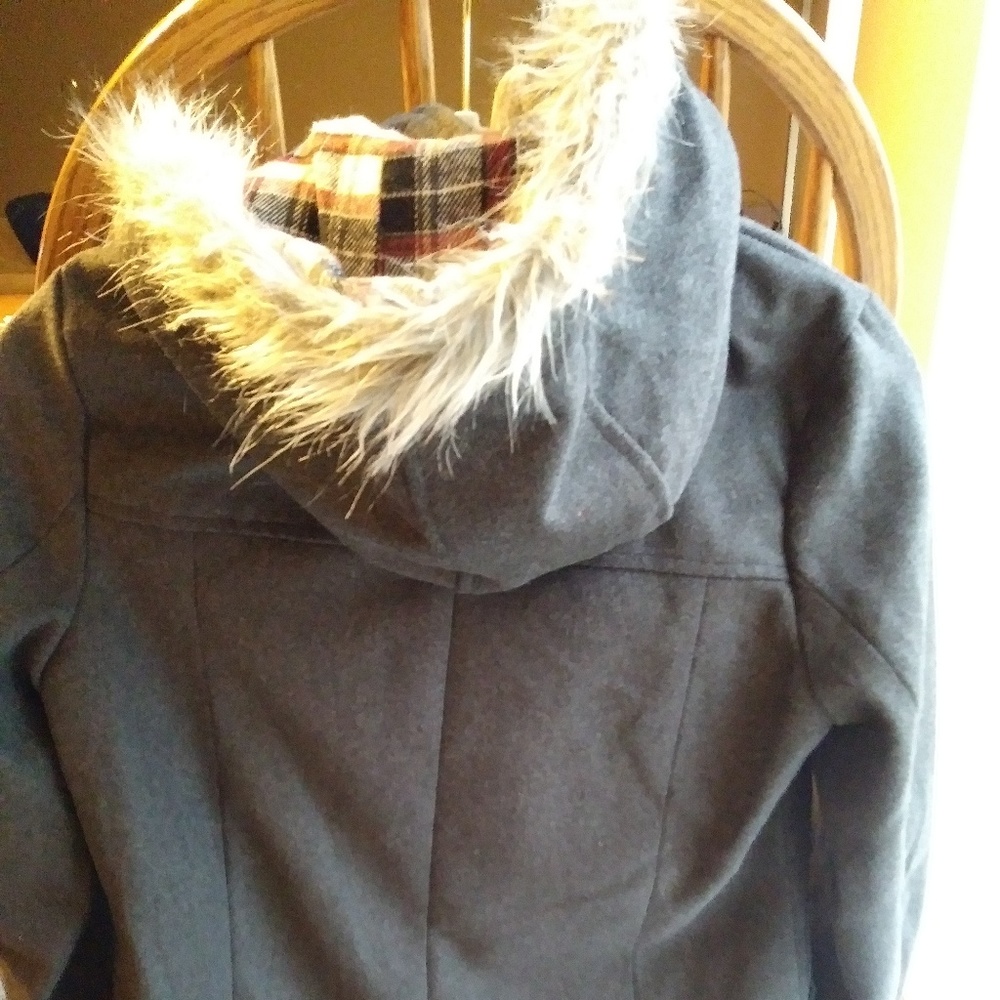 Jacket - Picture 3 of 4